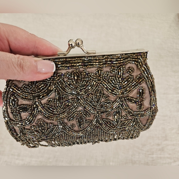 Gorgeous vintage-like evening bag - Picture 6 of 14